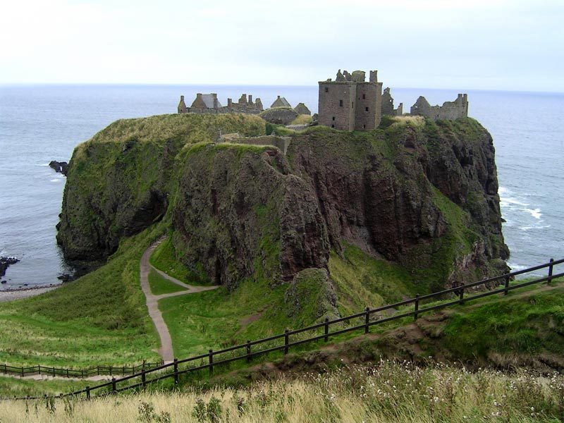Dunnottar Castle on its cliff headland near Stonehaven in Aberdeenshire