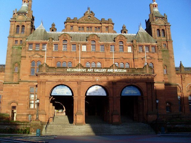 The red sandstone frontage of Kelvingrove Art Gallery and Museum in Glasgow's West End