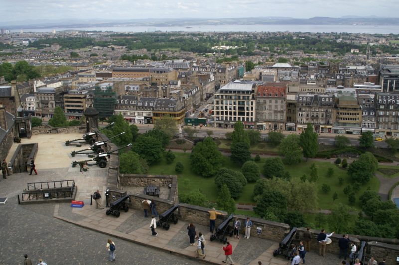 The Argyle Battery and Mills Mount at Edinburgh Castle, looking north over Princes Street Gardens to the Firth of Forth