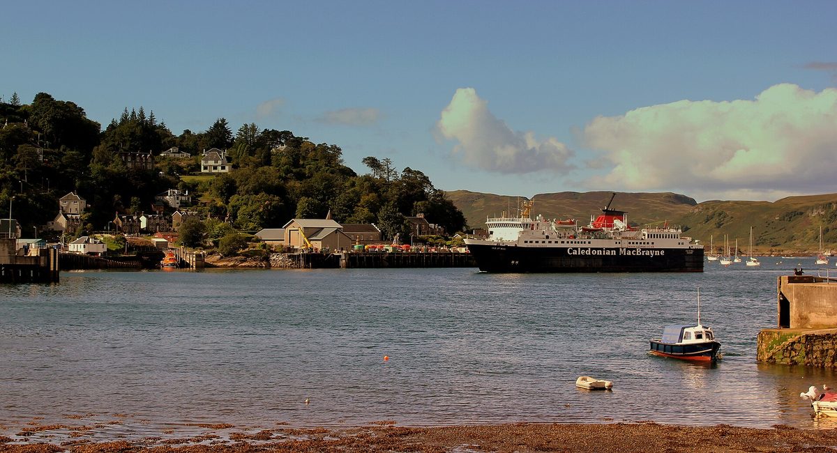 A Caledonian MacBrayne ferry loading vehicles at Oban