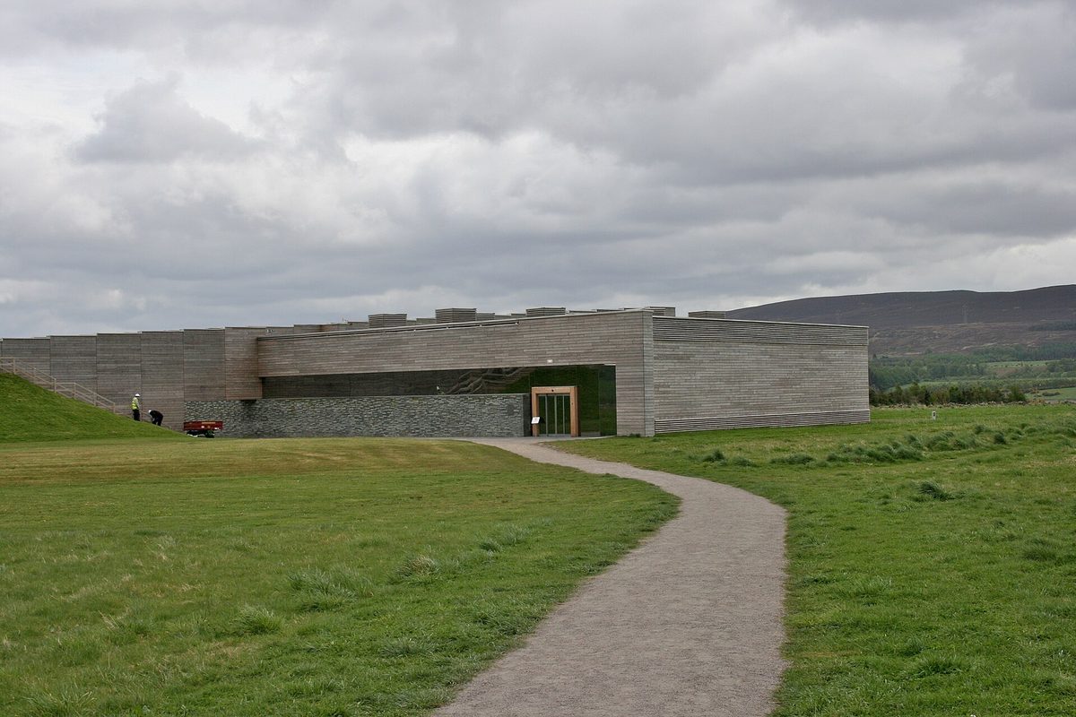 The National Trust for Scotland visitor centre at Culloden battlefield, seen from the moor path